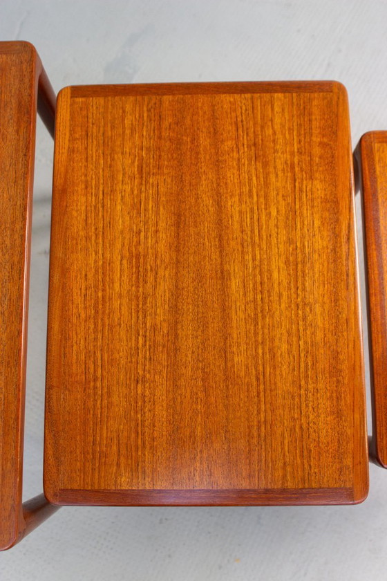 Image 1 of Tavolini impilabili Bramin a 3 pezzi di H.W. Klein, in teak vintage, stile danese.