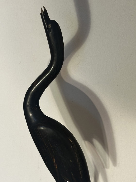 Image 1 of Grand Oiseau en Bois Noir Sculpté- Période Art-Deco H 43 cm