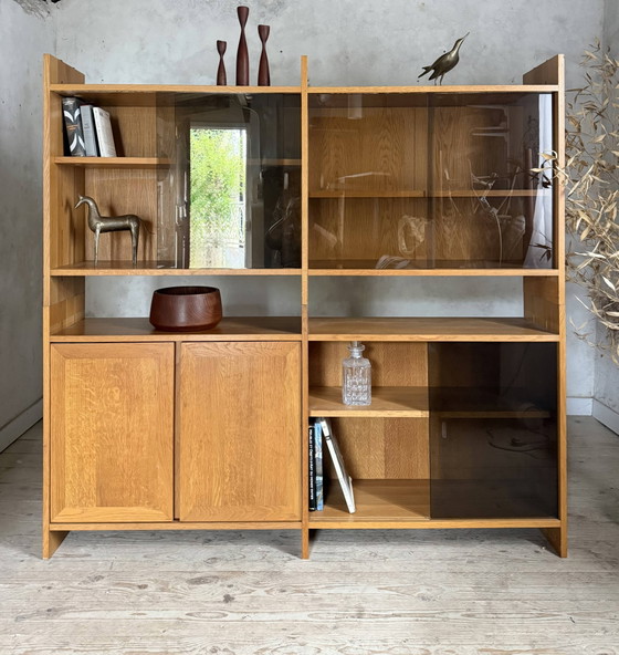 Image 1 of Vintage vitrinekastset van massief eikenhout.