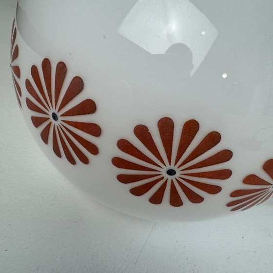 Image 1 of Vintage hanglampen van opaalglas uit de jaren 70