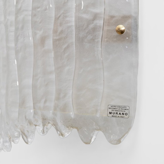 Image 1 of Par de apliques de pared modernos en cristal de Murano italiano y latón con forma de glaciar.