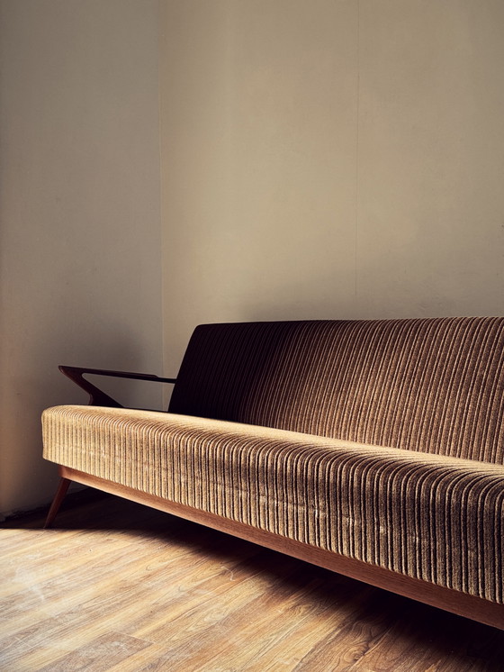 Image 1 of Seltenes und ikonisches Ensemble von Poul Jensen für Selig: Zwei Loungesessel und ein Schlafsofa aus der „Z Chair“-Kollektion