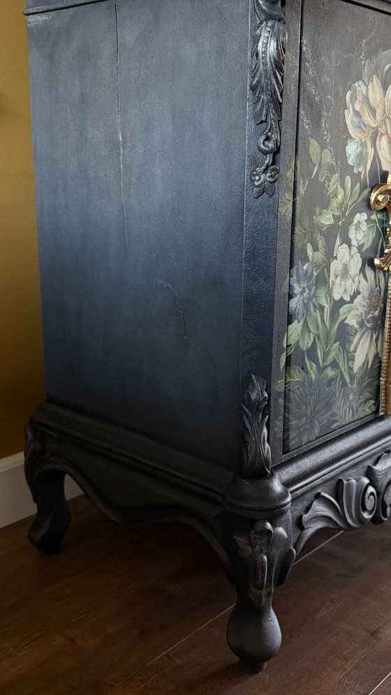 Unique dog kennel or luxury cat palace!, Sideboard cabinet, Metal, Wood, Gold (photo 4 of 6)