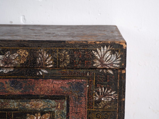 Baúl antiguo pintado en madera de pino – China, circa 1900 – Armarios de almacenamiento, Iron (photo 34 of 40)