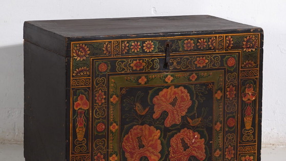 Antique Chinese painted trunk in pine wood – China, circa 1900 – Decorative Objects, Iron (photo 3 of 40)