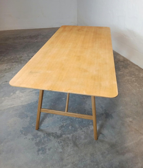 Scandi Design Holzesstisch – Esstische (photo 14 of 15)