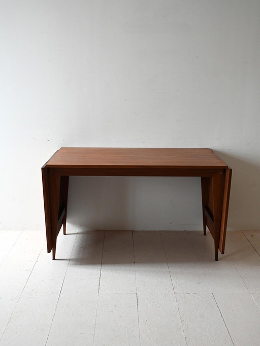 Table vintage en teck par ISA Bergamo avec rallonges à feuilles tombantes