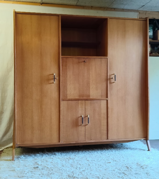 Armadio con Piedi a Compasso in Legno - Ebanista Francese - Anni '60 – Wood (photo 3 of 12)