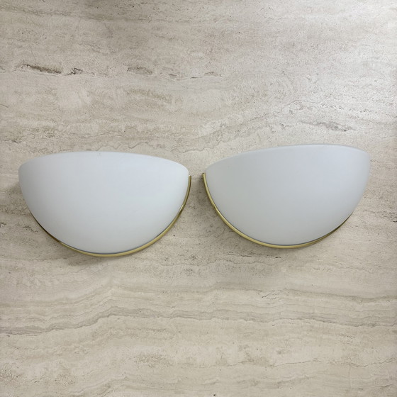 Image 1 of Paar Limburger Glashütte Wandleuchte Leuchter Opalglas mit goldenen Details , 1970er Jahre