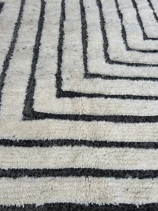 Marokkanischer Berberteppich 250 cm x 150 cm