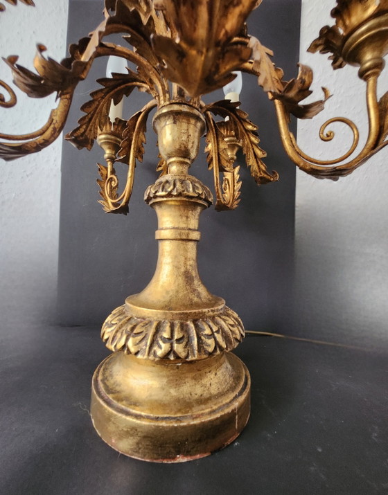 2 lampade da terra fiorentine antiche, dorate, forgiate e intagliate a mano, in stile Hollywood Regency, (photo 19 of 21)