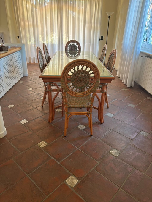 Kristallen en bamboe eettafel + 6 bamboe stoelen