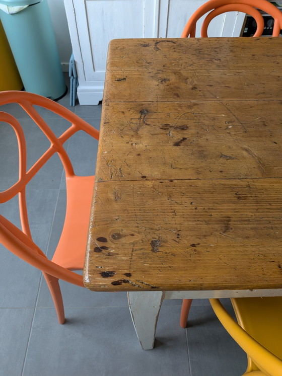 Vintage Tuscan Farmhouse Dining Table – Solid Rustic Top And Shabby Chic White Base – Wood (photo 6 of 8)