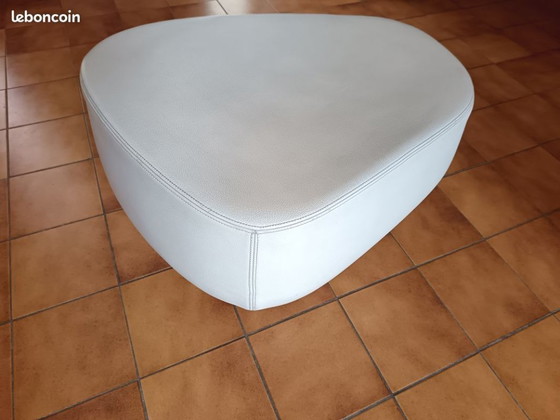 Image 1 of 2 superb Moroso poufs in black and ivory leather