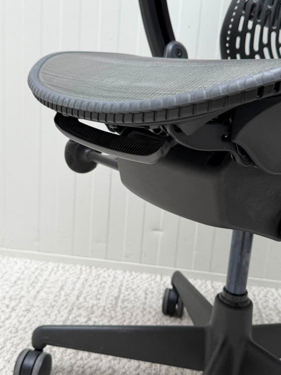 Silla de oficina Herman Miller Mirra (opción completa) – Sillas de oficina, Metal, Plastic (photo 6 of 11)