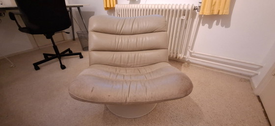 Artifort Leather Armchair, Swivel chairs, Metal, Beige (photo 13 of 15)