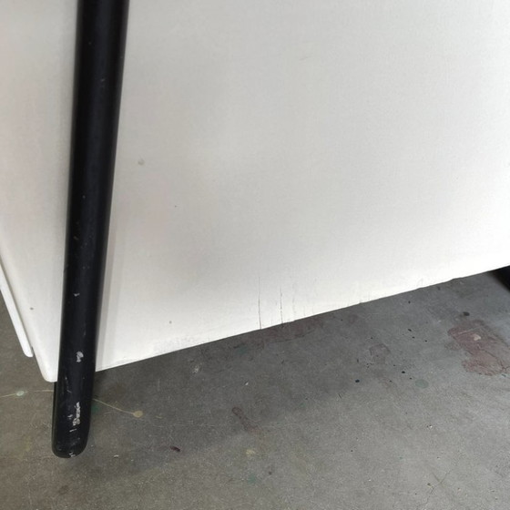 Vintage Bauhaus Style Bureau Jaren 60 Wit Zwart – Metal (photo 8 of 8)
