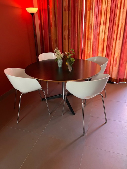 4 chaises design Orbit Large de Sintesi (fabriquées en Italie)