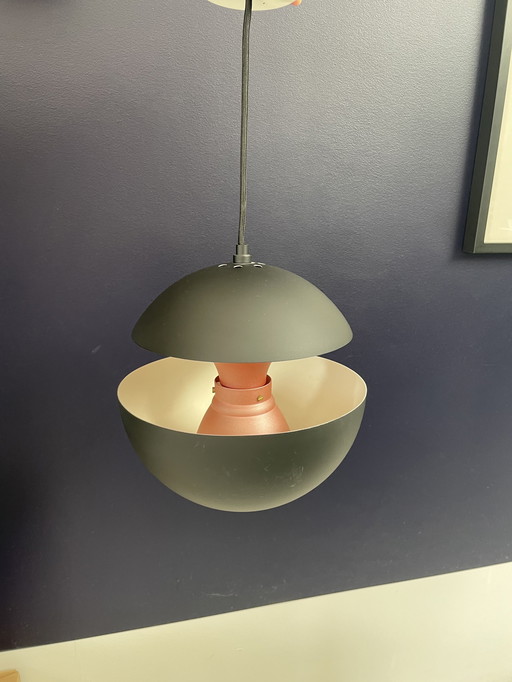 DWC Editions Here Comes the Sun