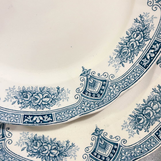 Image 1 of 7 piatti in pietra di ferro blu Onnaing + 7 piccoli piatti in porcellana di Limoges spaiati