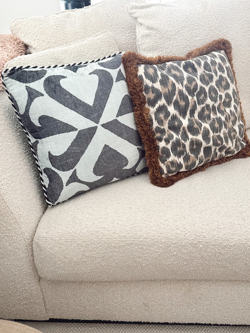 Eichholtz Taylor Bouclé Crème Bank - 255x100x90 – 3 5 zitsbanken, Other (photo 2 of 6)