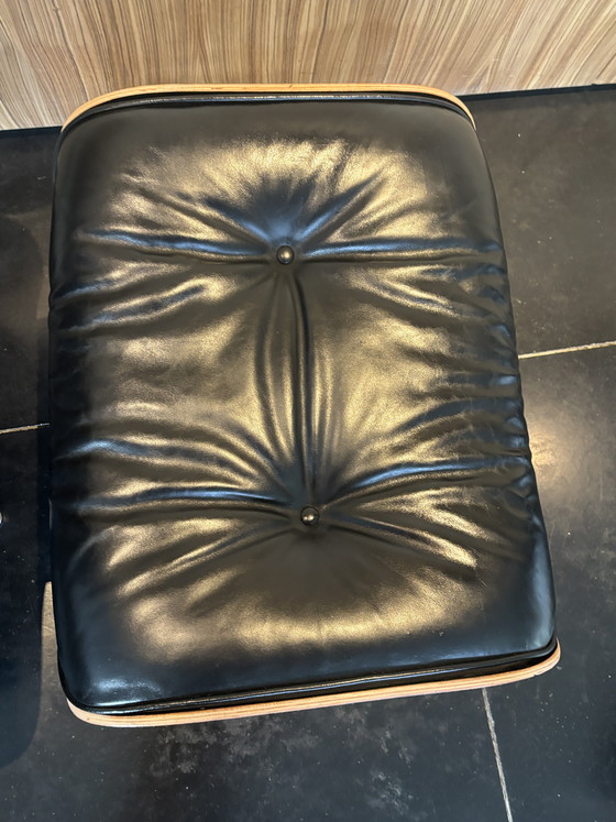 Image 1 of Eames lounge chair Herman Miller