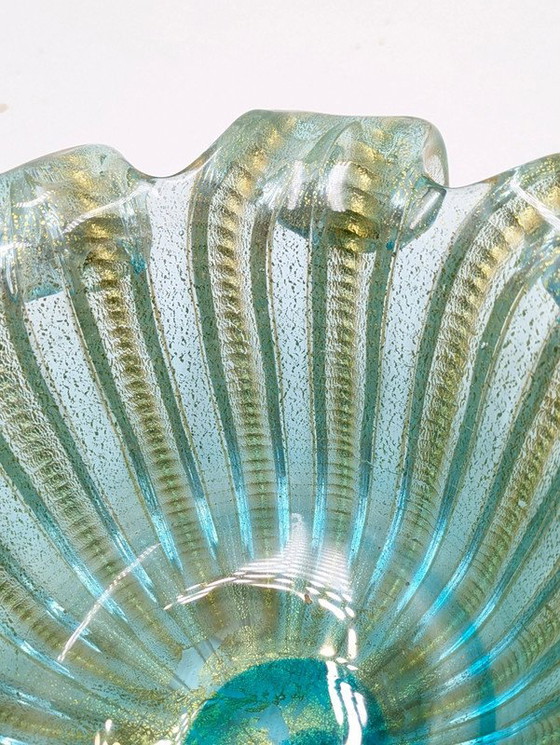 Image 1 of Attr. Barovier Murano glass - centerpiece with gold leaf inserts