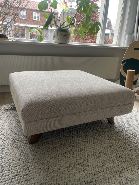 Image 1 of Montis Axel Japandi beige 3,5 posti con pouf appena rivestito