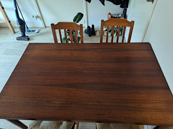 Image 1 of Vintage Scandinavian Design extendable Rosewood Dining Table