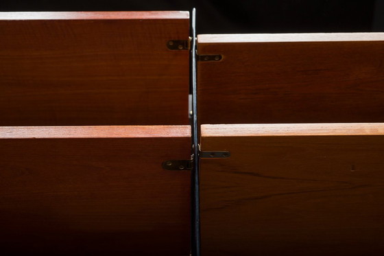 Image 1 of Modulaire wandplank in teak van Nils Strinning voor String, 1960, set van 29