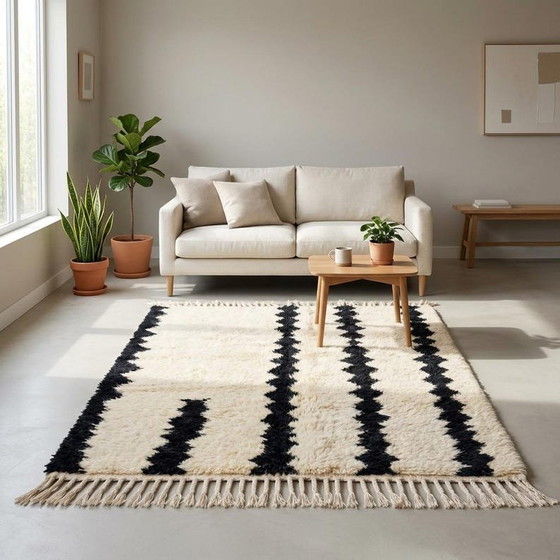 Magnifico tappeto in lana naturale 250/150 cm – Tappeti, Wool (photo 2 of 7)