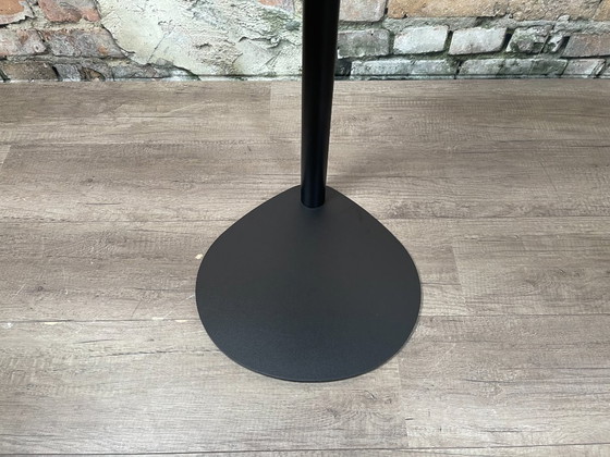 Cascando Pully Side, Metallo Nero | Robert Bronwasser, Tavolini, Minimalisme (foto 5 di 7)