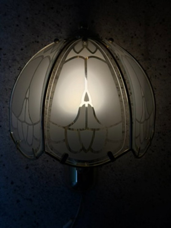 Wall Sconce, Art Deco Etched Panel Design, Brass Mount – Wall lights, Glass (photo 3 of 15)
