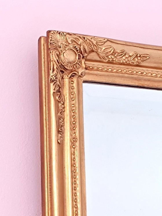 Image 1 of Specchio da parete in stile barocco