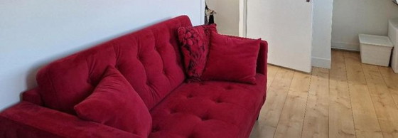 Image 1 of 2-zits UMIX bank Broadway N.Y, red velvet zgan