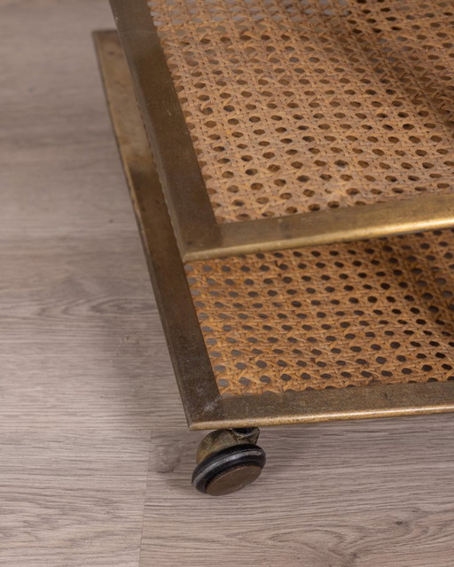 VINTAGE 1960s MAGAZINE RACK IN BRASS AND VIENNA STRAW, ITALIAN DESIGN