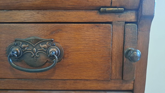 Image 1 of Antica segretaria inglese