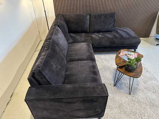 Image 1 of Divano angolare in velluto nero 250x210 cm