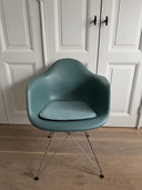 Vitra Eames Dar (original)