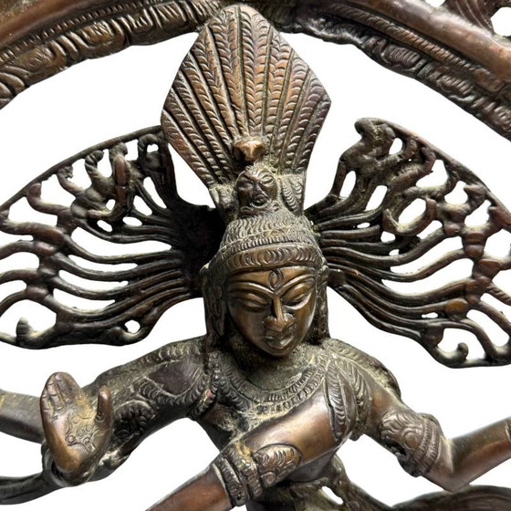 Shiva Nataraja statue early 20th century in bronze – India – cosmic dance – lot 477 – Sculpture (photo 8 of 10)