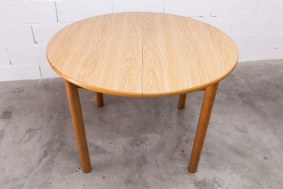 Image 1 of Danish modernist set: convertible round table (114/154cm) + 4 matching chairs, 1980