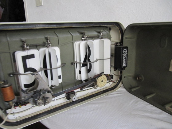 Image 1 of Cifra stationsklok klok Gino Valle  Solari Udine