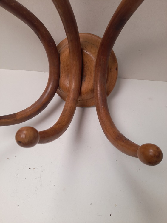 Thonet gebogen wandkapstok van beukenhout – Wandrek, Wood (photo 4 of 6)