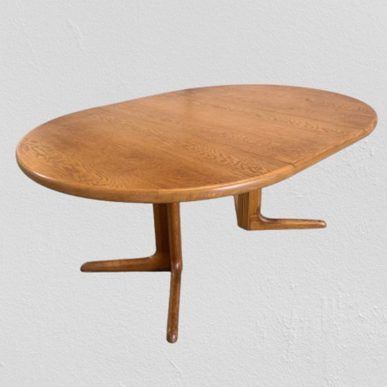 Image 1 of Table ronde/ovale de Van den Berghe-Pauvers