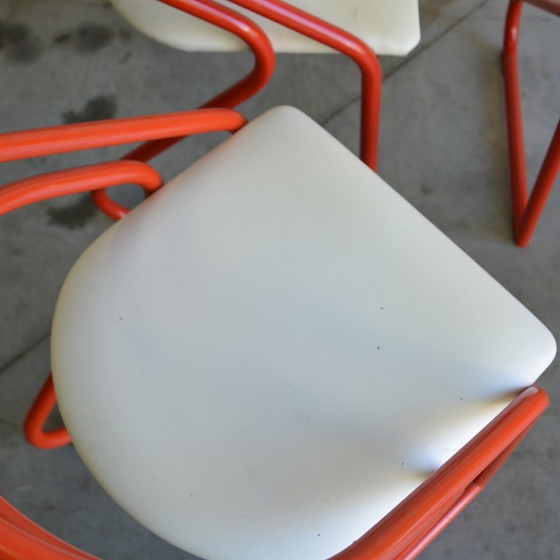 Image 1 of 4 chaises tubulaires