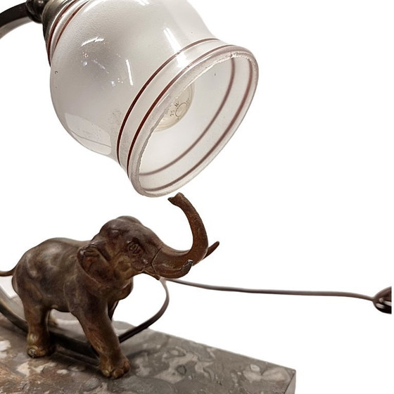 Image 1 of Art Deco lamp met olifant