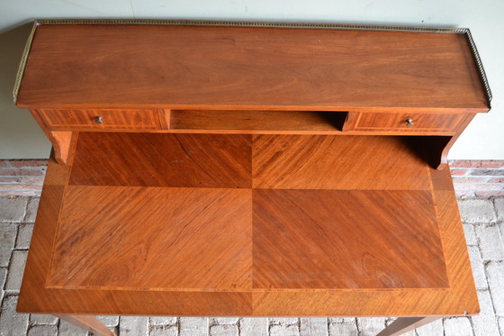 Image 1 of Antiker Nussbaum Holzschreibtisch, Schreibtisch, Pult