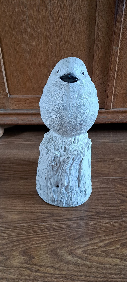 Pols Potten singing sparrow