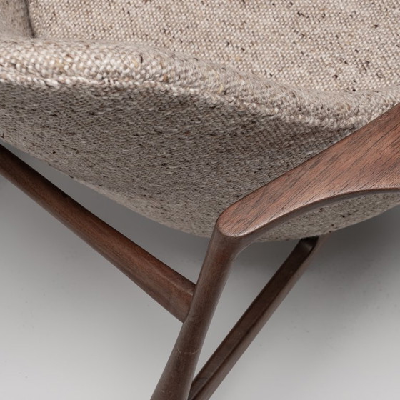 Image 1 of „D200“ Lounge Chair und „D200s“ Sofa von Ib Kofod-Larsen für Laauser