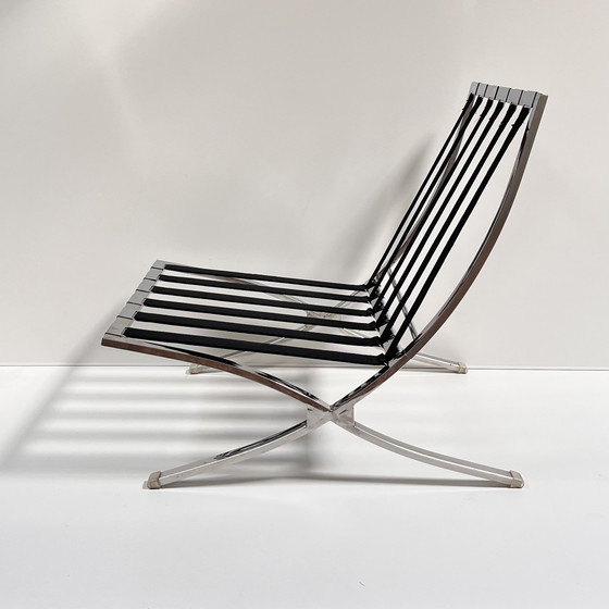Image 1 of Réplique de chaise de Barcelone